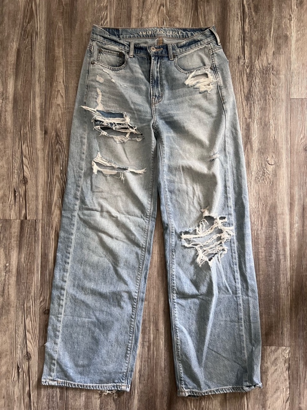 American Eagle Wide Leg Skater Jean